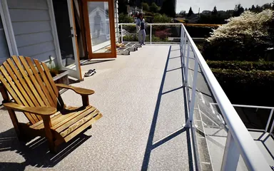 Before and after deck resurfacing project 4