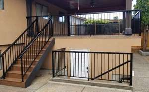 Celsky completed vinyl sundeck and railing project gallery 15