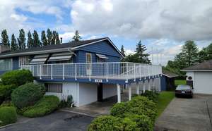 Celsky completed vinyl sundeck and railing project gallery 29